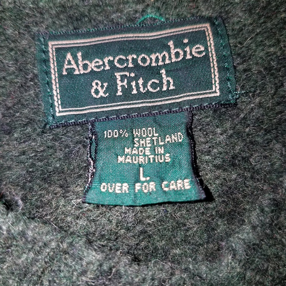 Sweater - Picture 2 of 3
